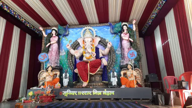 Festival image from Durga Chowk Gudhiyari