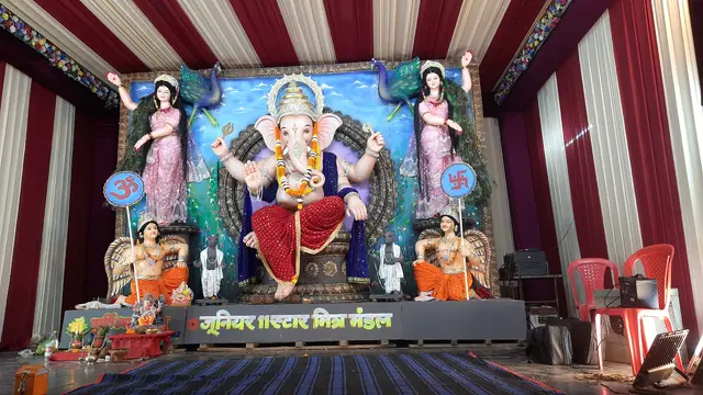 Festival image from Durga Chowk Gudhiyari